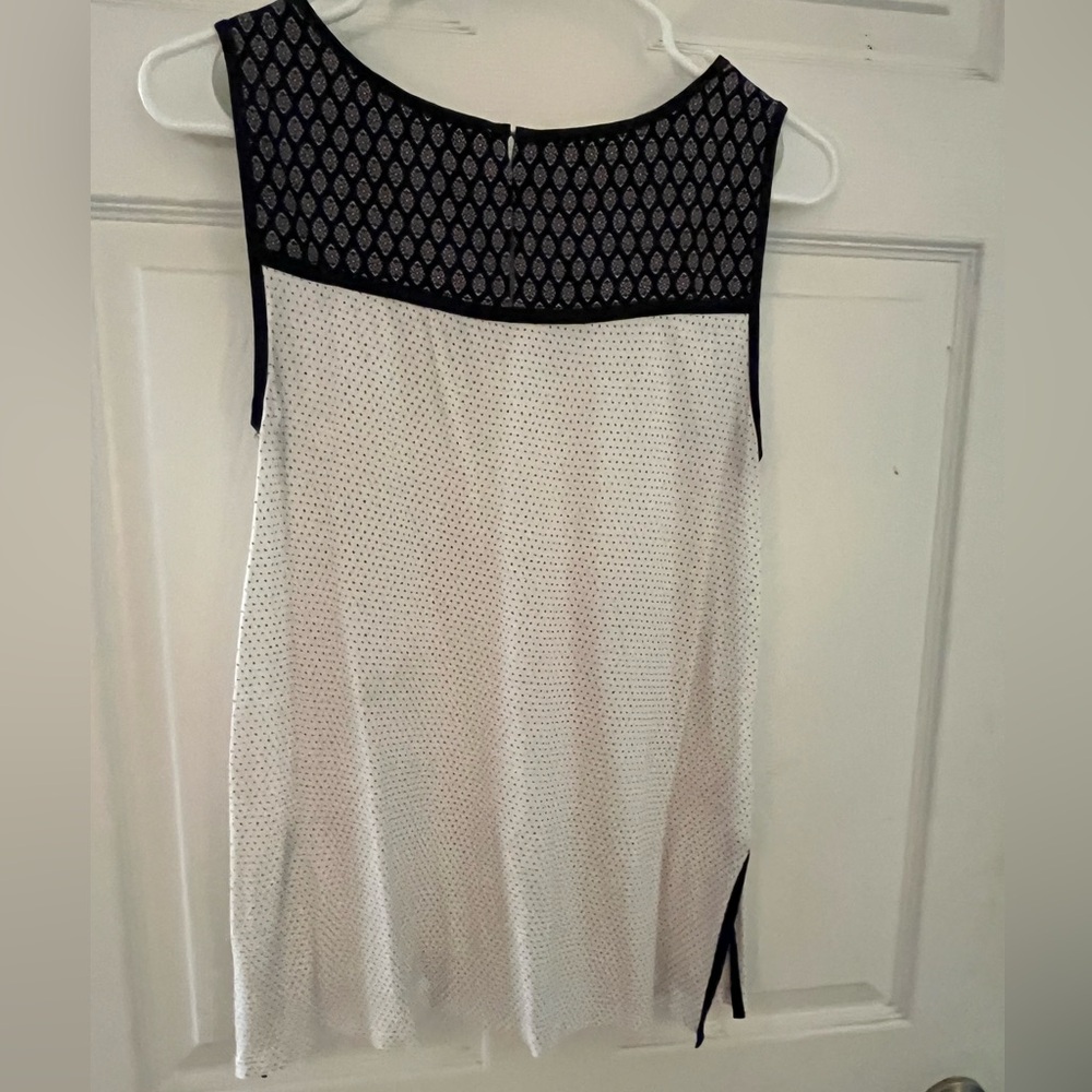 Navy and white floral trim LoFT blouse